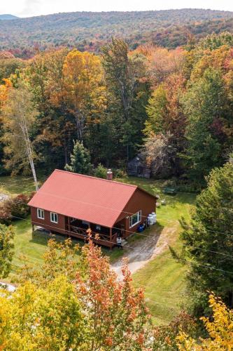 Dış Görünüm, Cozy Cabin in Stratton Mountain & Mount Snow 10min in Stratton (VT)