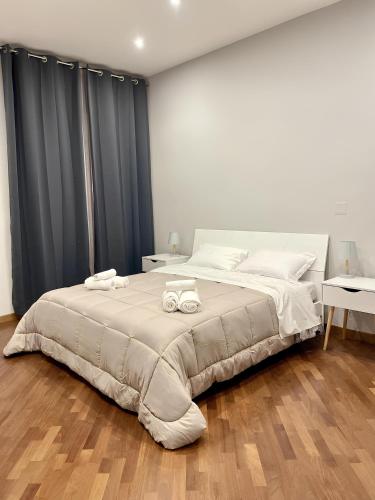 Ale home, Rome
