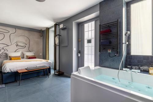 Opéra, Grand Boulevard 9ème, suite avec jacuzzi, París