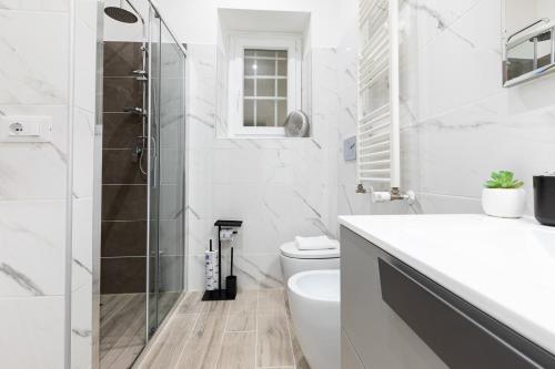 Trastevere Exclusive Three Bedroom Apartment, Rom (Foto 9)