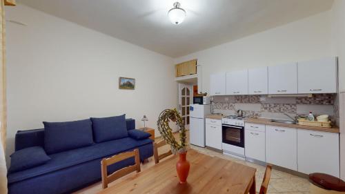 Herczeg Apartment - image 11