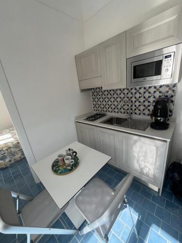 SUITE 21 ERCOLANO 3