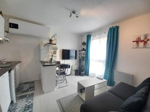 Studio classé 2 étoiles, à 200m de la plage de Nauzan parking gratuit - Location saisonnière - Vaux-sur-Mer