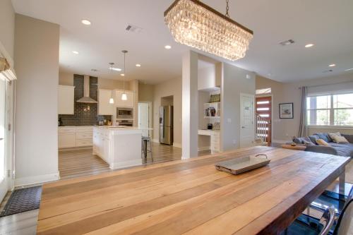 Modern Lago Vista Home with Pool and Lake Access! in Lago Vista, USA