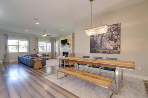 Modern Lago Vista Home with Pool and Lake Access! in Lago Vista, USA