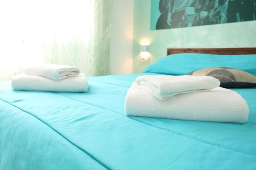 Cineroma Guesthouse - image 3