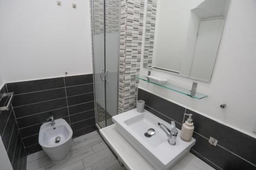 Cineroma Guesthouse - image 11