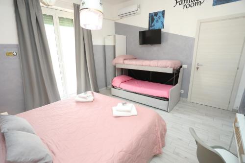 Cineroma Guesthouse - image 11