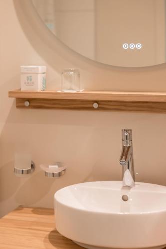 Classic Double Room with Village View image 6