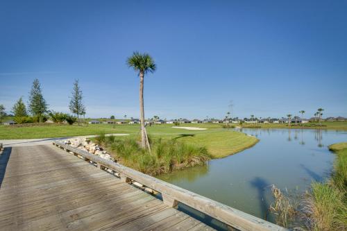 Renovated Home in The Villages with Lanai, Golf Cart