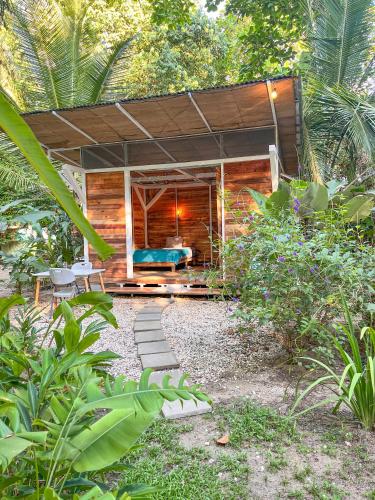 Nomadic Surf Camp in Uvita