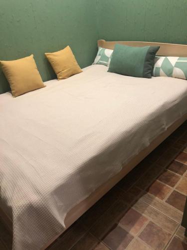 Apartment image 10