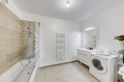 90m² cosy à 10 min à pied du métro Porte des Lilas - Location saisonnière - Bobigny