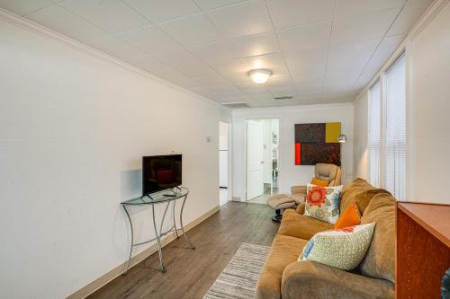 Winter Haven Vacation Rental about 1 Mi to Downtown! in Winter Haven, USA