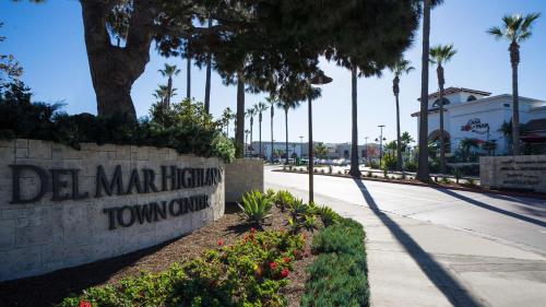 DoubleTree by Hilton San Diego Del Mar in San Diego, USA