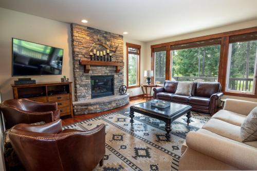 Suncadia 4-Bdrm Home Walking Distance to Swiftwater