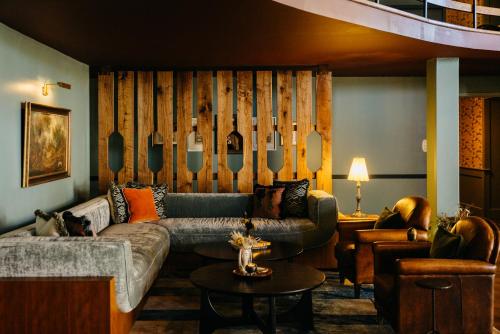 Előcsarnok, The Hotel Chalet at The Choo Choo in Chattanooga City Center