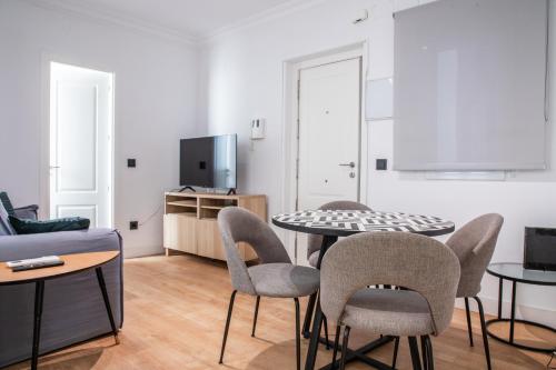 Közös társalgó / TV, Madrid Río Suites (Madrid Rio Suites) in La Latina