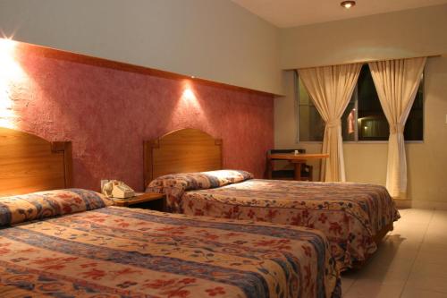 2 double beds