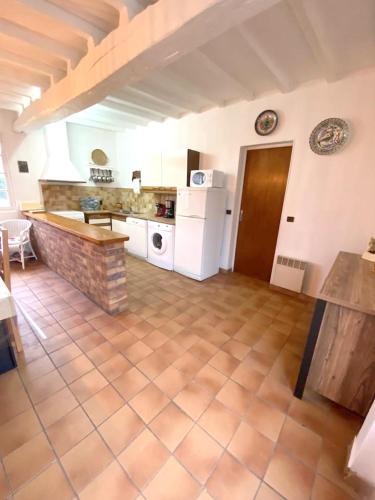 廚房, Maison charmante à Tours-en-Vimeu avec grand jardin clos (Maison charmante a Tours-en-Vimeu avec grand jardin clos) in 維默地區圖爾