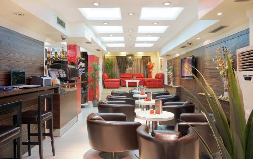 Garni Hotel Crystal - image 12