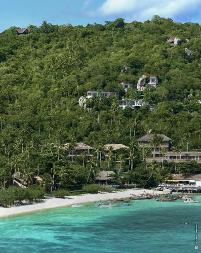 Exterior view, Villas Del Sol in Thian Og Bay