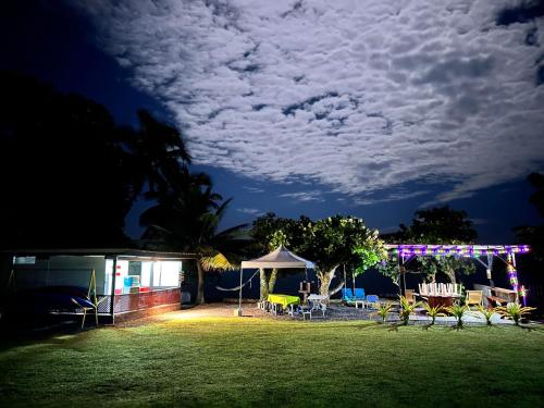 TAHITI - Motu Nono Beach View in มิติราปา