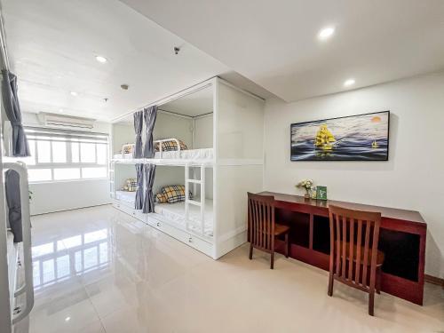 Bunk Bed in a Mixed Dormitory