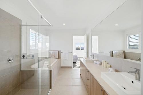 Holiday Home image 1