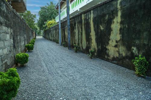 Villa Tranquil Hikkaduwa - image 2