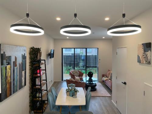 المرافق, فلاتبوش هوليداي أكوموديشن (Flatbush Holiday Accommodation) in Flat Bush