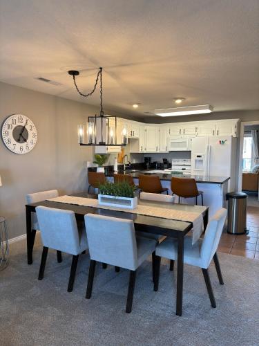 Perfect Family Escape - 3 Bed Condo with Pools Perfect Family Escape - 3 Bed Condo with Pools