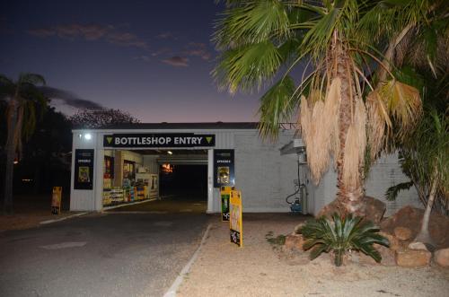 Capricorn Hotel Blackwater