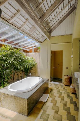 Two-Bedroom Villa with Private Pool image 5