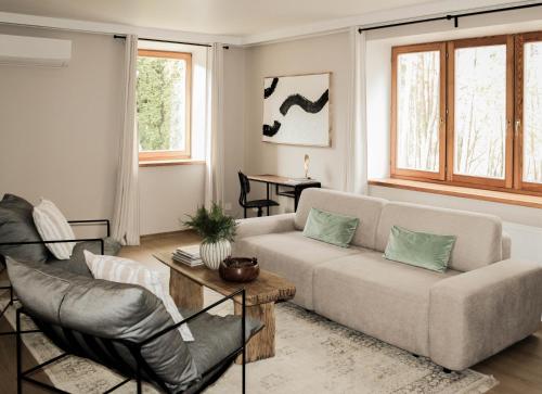 Upės apartamentai II su kiemeliu ir baseinu Upės apartamentai II su kiemeliu ir baseinu