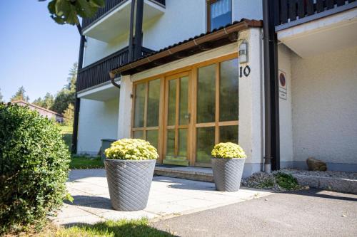 Ferienwohnung mit Balkon und zwei Schlafzimmern