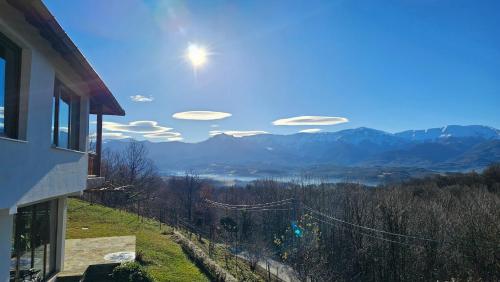 Apriltsi Hills in เอพริลตซิ