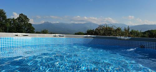 Apriltsi Hills in เอพริลตซิ