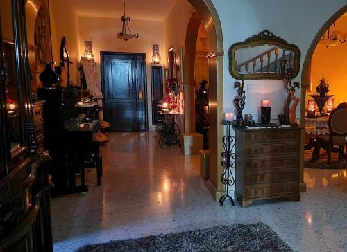 ทางเข้า, Saracini's Homestay in แอตตาด