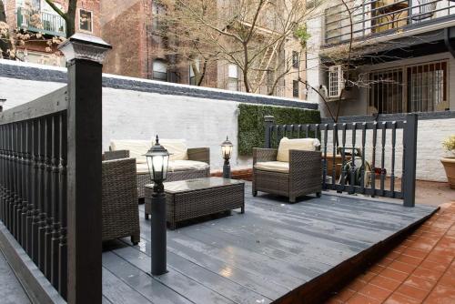 26-3A STUDIO Gramercy W D Outdoor Courtyard, New York (photo 3)