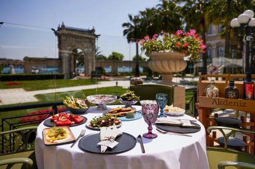 Çırağan Palace Kempinski Istanbul, Istanbul (photo 4)