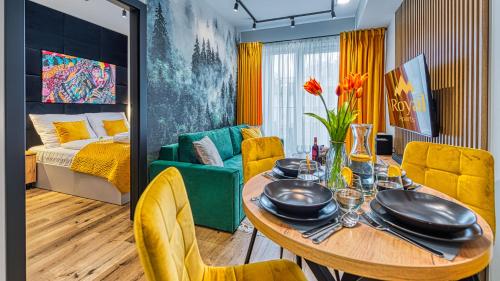 OSTOJA RESIDENCE VIP z sauną, strefą relaksu i pokojem zabaw by Royal Aparts, Szklarska Poręba (Foto 5)