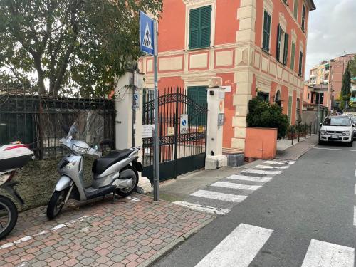 La Casa di Samantha a Villa Regina a picco sul mare con piscina