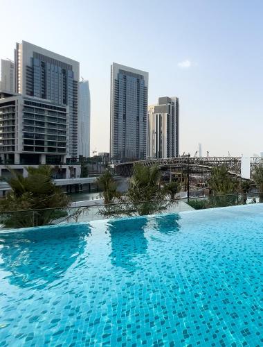 Luxury 1BR at Vida Residences - image 12