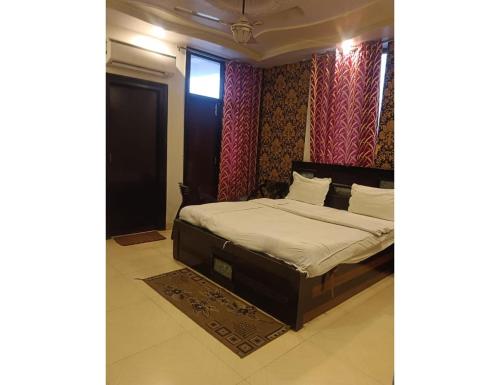 Hotel Jinendra Inn, Jaipur