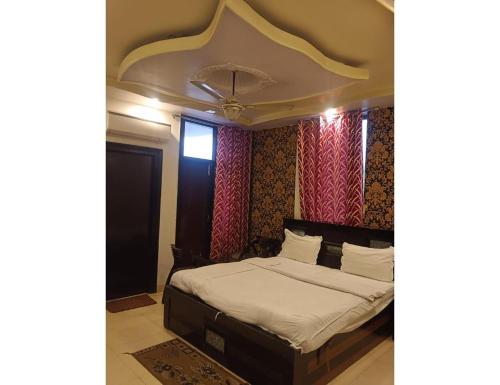 Hotel Jinendra Inn, Jaipur