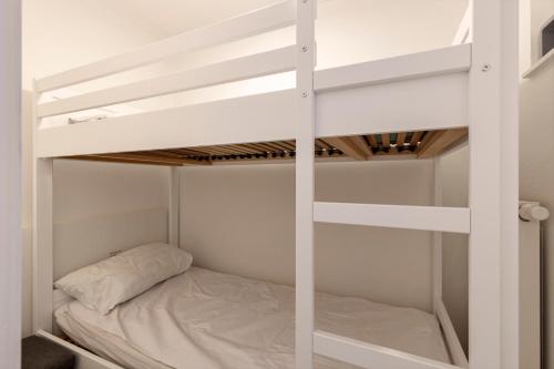 Apartment image 7
