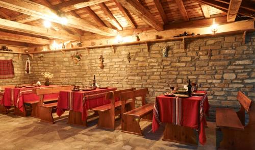 Yovina House Zheravna - image 12