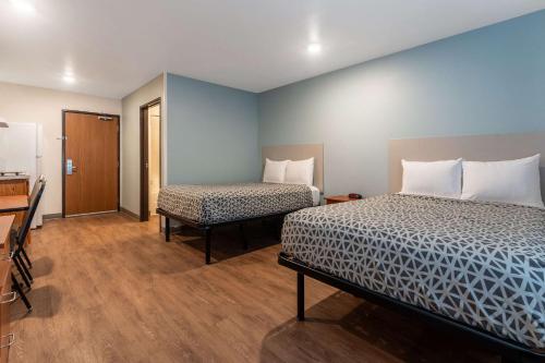 WoodSpring Suites Macon North