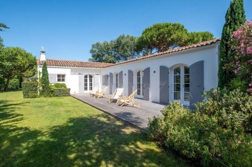 Sublime maison d'architecte pour famille nombreuse in Les Portes-en-Re